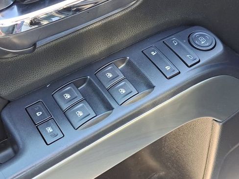 Used 2018 Chevrolet Silverado 1500 LT w/ All Star Edition AWD/4WD image 19