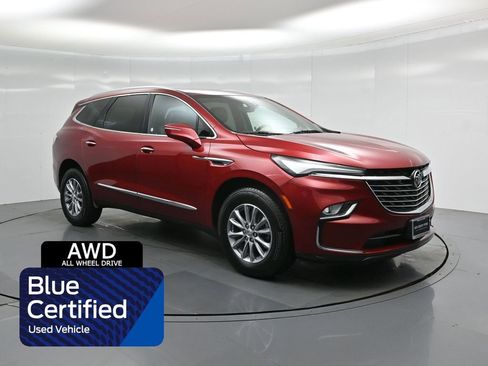 Used 2024 Buick Enclave Premium image 1