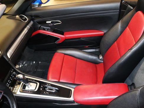 Used 2018 Porsche 718 Boxster RWD image 74