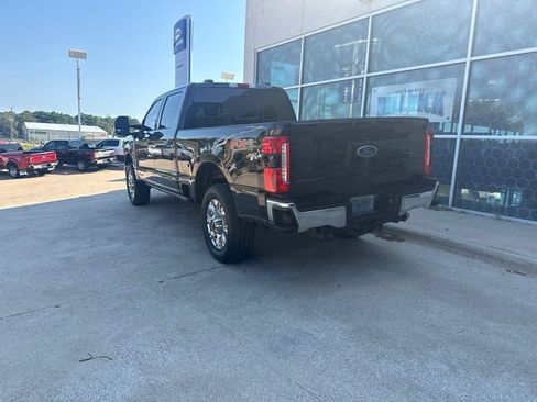 Used 2023 Ford F350 Lariat w/ Lariat Ultimate Package AWD/4WD image 5