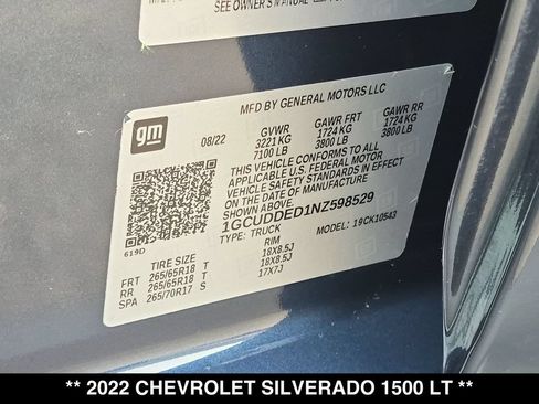 Used 2022 Chevrolet Silverado 1500 LT AWD/4WD image 29