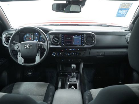 Used 2021 Toyota Tacoma TRD Sport image 12