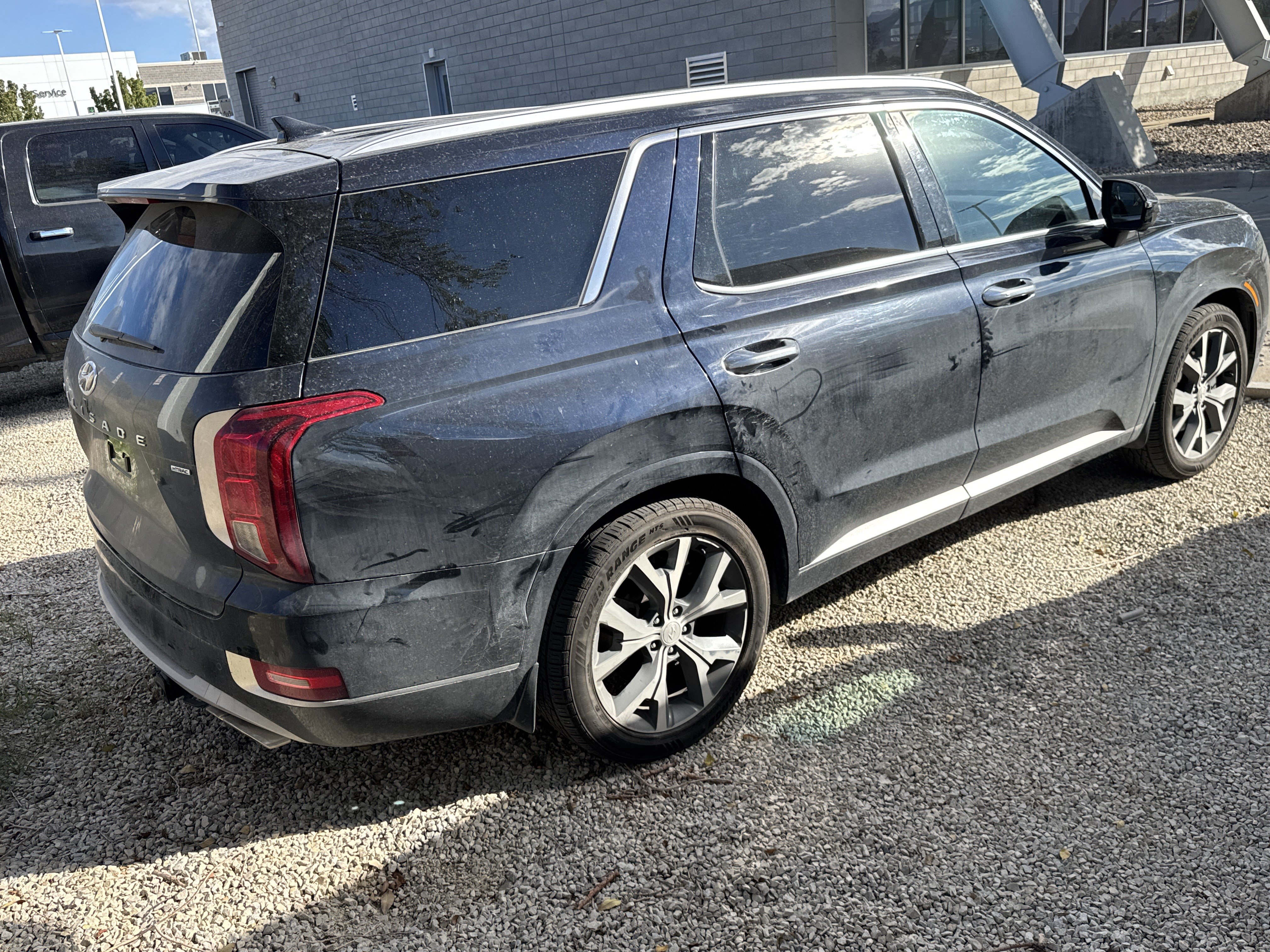Used 2021 Hyundai Palisade Limited AWD/4WD image 3