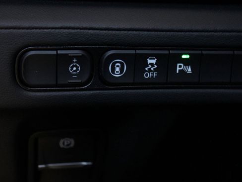 Certified 2025 Acura MDX SH-AWD w/ Technology Package image 33