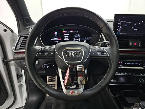 Used 2023 Audi SQ5 Prestige AWD/4WD image 8