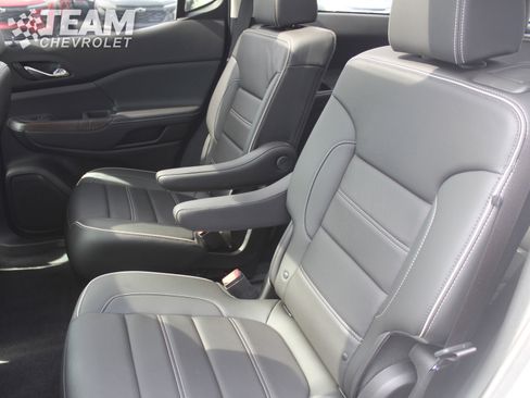 Certified 2021 GMC Acadia Denali w/ Denali Ultimate Package AWD/4WD image 26