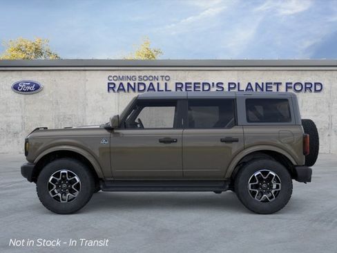 New 2026 Ford Bronco Outer Banks AWD/4WD image 3