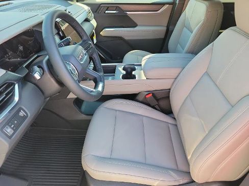 New 2026 GMC Acadia Elevation w/ Elevation Premium Package image 11