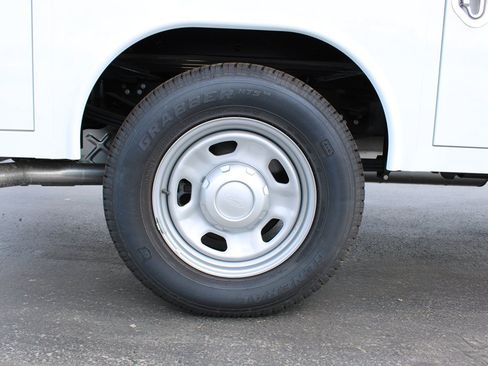 Used 2025 Ford F350 XL w/ XL Driver Assist Package RWD image 37