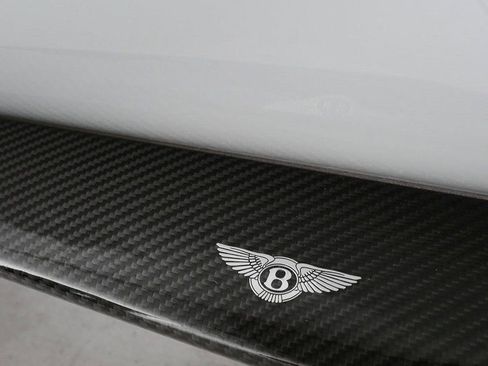 Used 2023 Bentley Continental GT Azure image 15