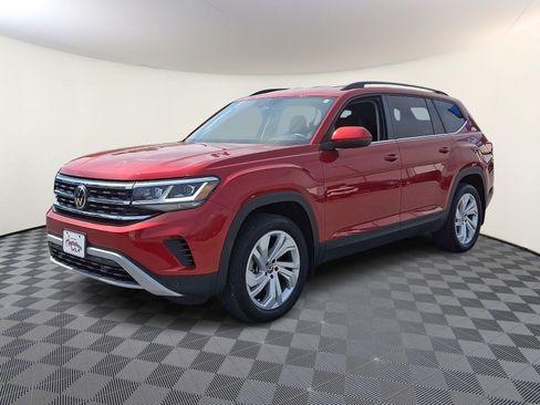 Used 2023 Volkswagen Atlas SE AWD/4WD image 3
