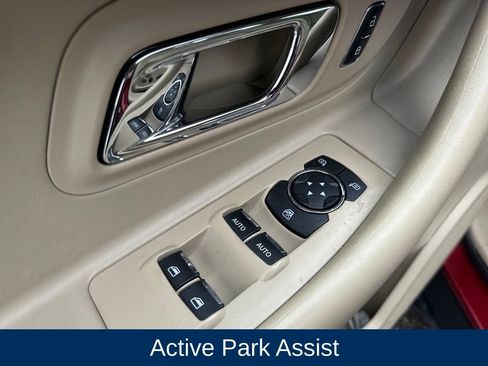 Used 2018 Ford Taurus Limited w/ Driver Assist Package image 10