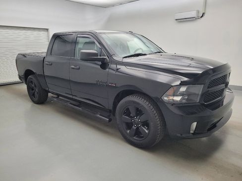 Used 2016 RAM 1500 Express w/ Black Ram 1500 Express Group RWD image 11