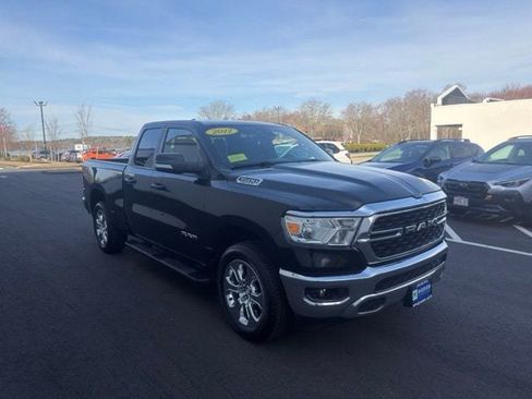 Used 2022 RAM 1500 Big Horn AWD/4WD image 3
