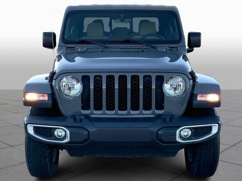 Used 2020 Jeep Gladiator Sport w/ Quick Order Package 24S image 3