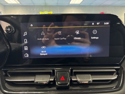 New 2026 Chevrolet TrailBlazer RS w/ Convenience Package FWD image 32
