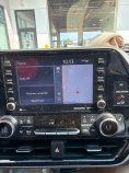 Used 2021 Toyota Highlander XLE AWD/4WD image 8
