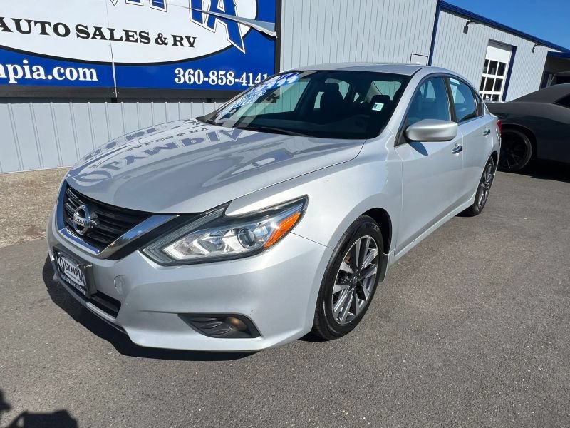 Used 2017 Nissan Altima 2.5 SV FWD image 2