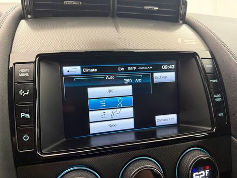 Used 2015 Jaguar F-TYPE S RWD image 24