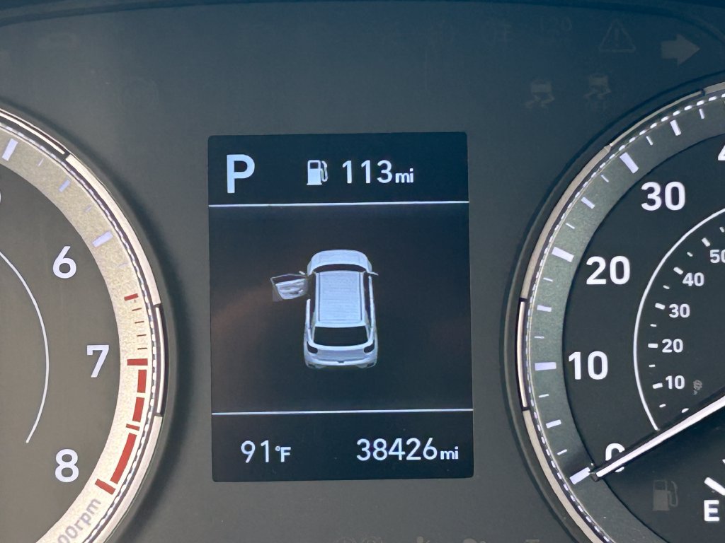Used 2022 Hyundai Venue SEL FWD image 20