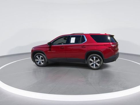 Used 2018 Chevrolet Traverse LT FWD image 7