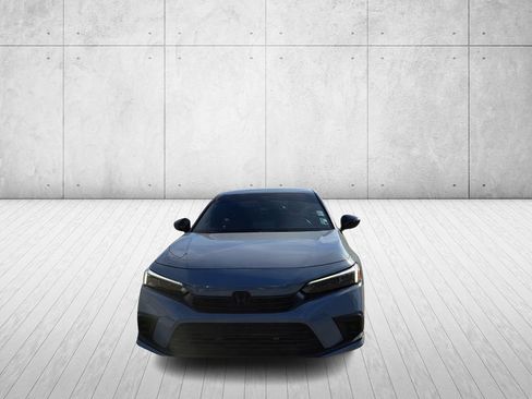 Used 2024 Honda Civic Sport image 2