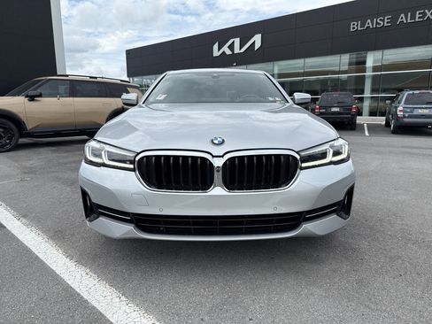 Used 2021 BMW 530i xDrive w/ Premium Package AWD/4WD image 9