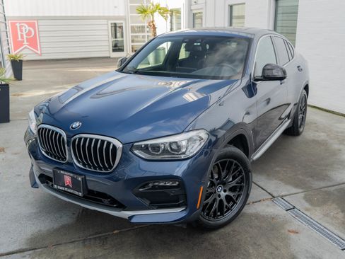 Used 2020 BMW X4 xDrive30i w/ Convenience Package image 3