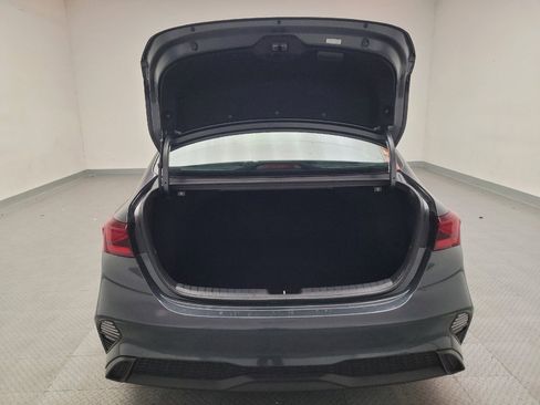 Used 2023 Kia Forte LXS FWD image 29