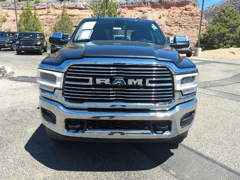 Used 2021 RAM 2500 Laramie AWD/4WD image 2