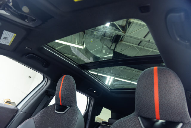 Certified 2025 MINI Cooper Countryman John Cooper Works w/ Comfort Package Max AWD/4WD image 12