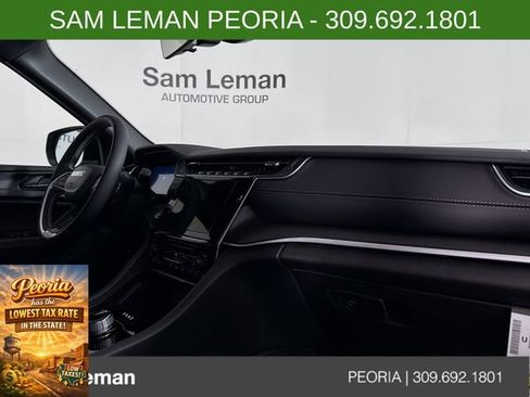 New 2025 Jeep Grand Cherokee Laredo X image 27