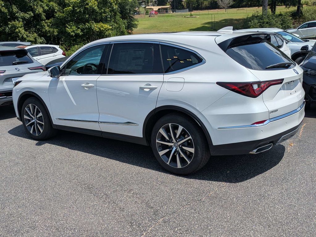Used 2026 Acura MDX w/ Technology Package AWD/4WD image 4
