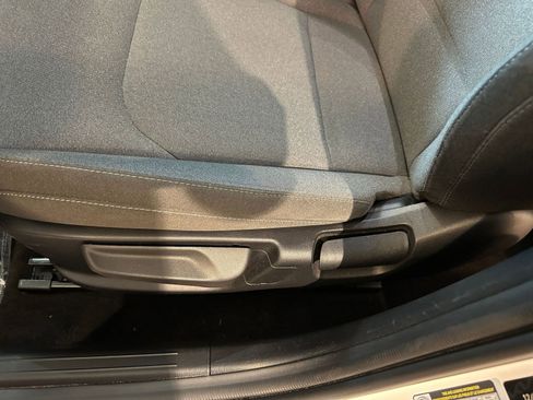 Used 2025 Kia K4 LXS image 22