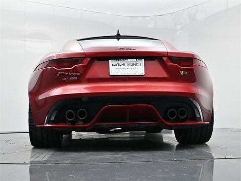 Used 2021 Jaguar F-TYPE R image 39
