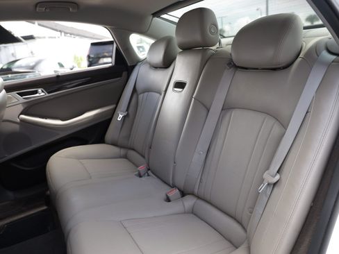 Used 2018 Genesis G80 3.8 w/ Option Group 02 AWD/4WD image 12