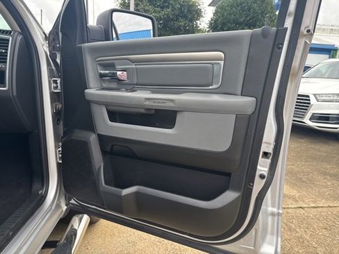 Used 2018 RAM 1500 Big Horn image 17