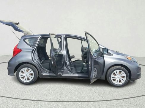 Used 2018 Nissan Versa Note SV image 14