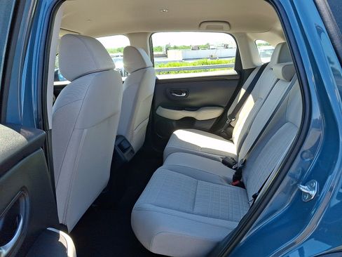 Used 2024 Honda HR-V LX image 10