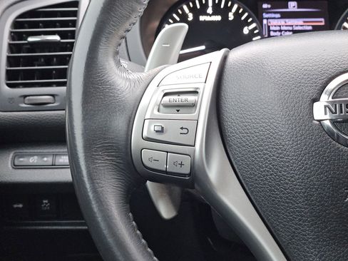 Used 2017 Nissan Altima 2.5 SR w/ Midnight Edition Package image 21