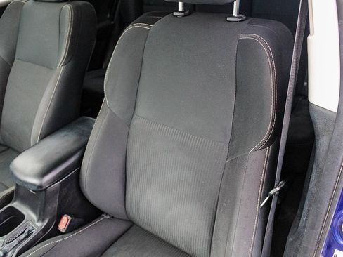 Used 2014 Toyota RAV4 XLE image 28