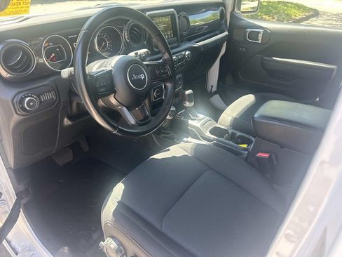 Used 2021 Jeep Wrangler Unlimited Sport AWD/4WD image 15