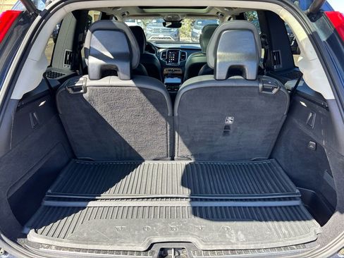 Used 2023 Volvo XC90 B6 Plus w/ Protection Package Premier image 34
