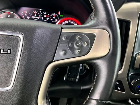 Used 2016 GMC Sierra 1500 Denali w/ Enhanced Driver Alert Package AWD/4WD image 19