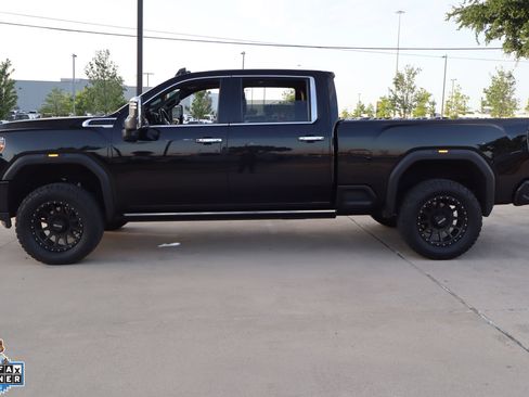 Used 2021 GMC Sierra 2500 Denali w/ Denali Black Diamond Edition AWD/4WD image 7