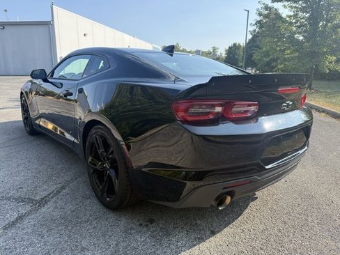 Used 2021 Chevrolet Camaro LT image 5