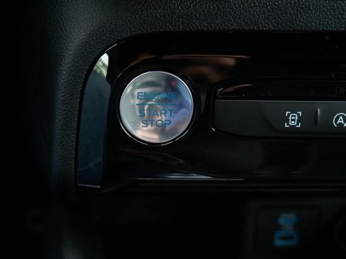 Used 2023 Ford Escape ST-Line w/ Tech Pack #1 AWD/4WD image 22