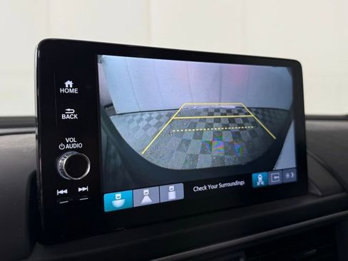 Used 2025 Honda Pilot Touring image 22