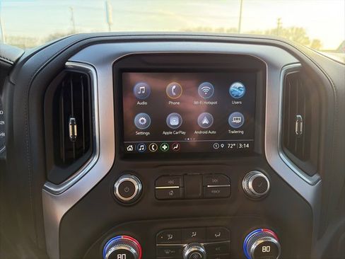 Used 2022 GMC Sierra 2500 SLE w/ SLE Value Package; image 22