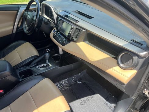 Used 2018 Toyota RAV4 XLE w/ Convenience Package AWD/4WD image 29